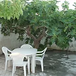 Residenza Del Sole Bed & Breakfast Surbo