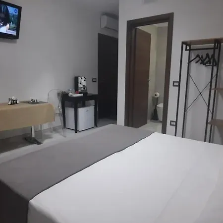 Residenza Del Sole 3* Surbo