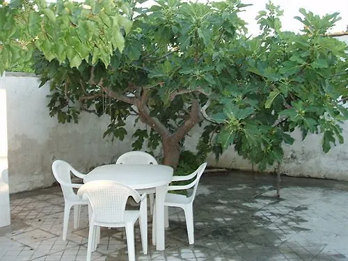 Del Sole Bed & Breakfast Surbo