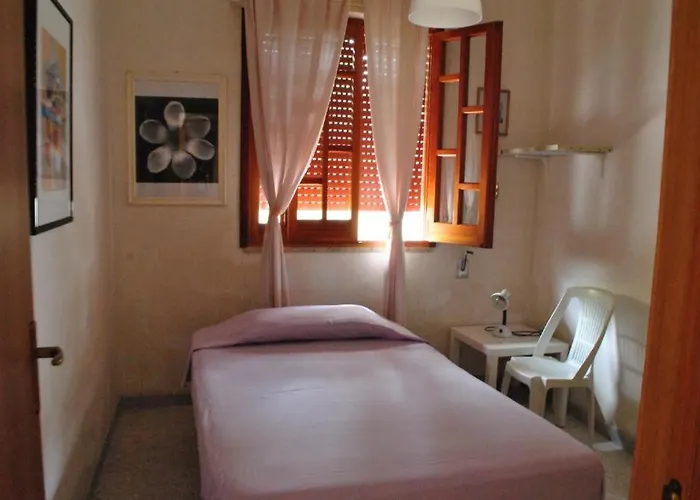 Residenza Del Sole Frühstückspension Surbo